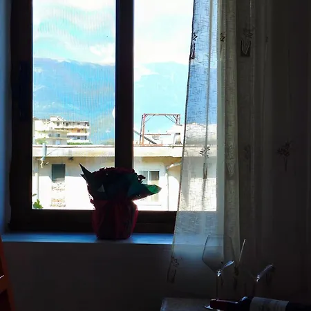 Belo * Gjirokastër